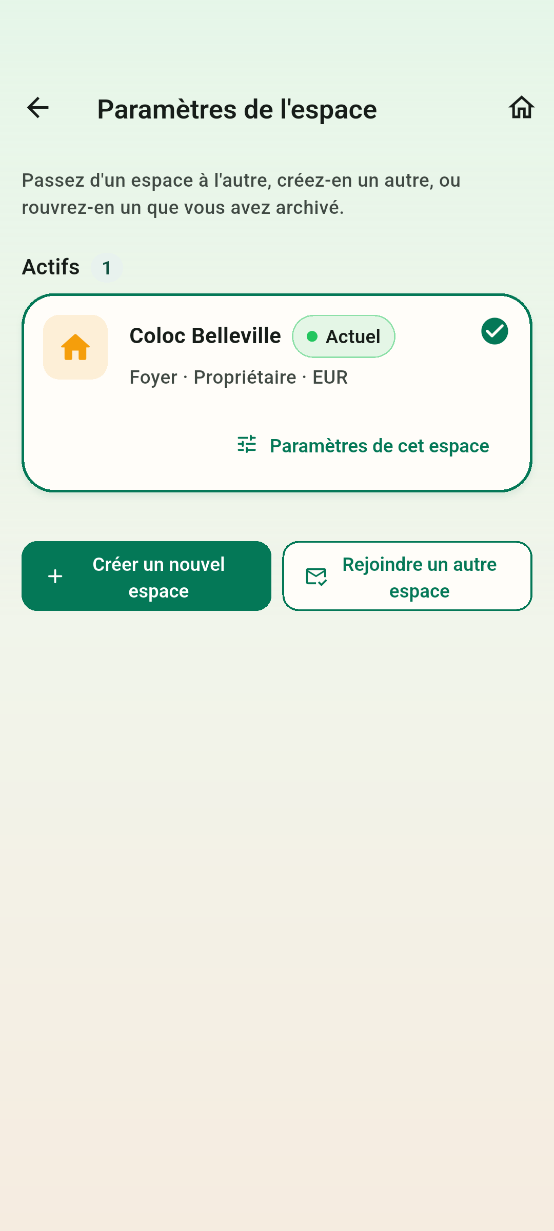 Un espace par groupe — Passez d’un espace à l’autre, créez-en un autre ou rouvrez un espace archivé.